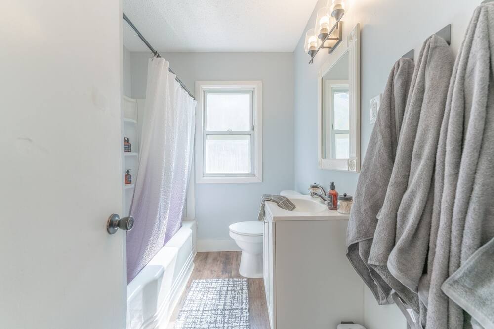 Photo of Bathroom in Richfield