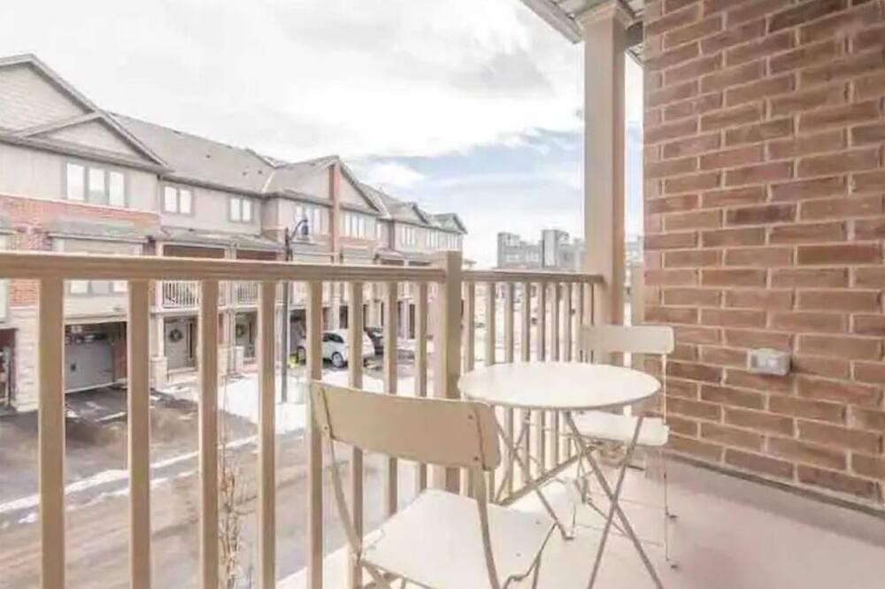 Photo of Patio Balcony in Watertown