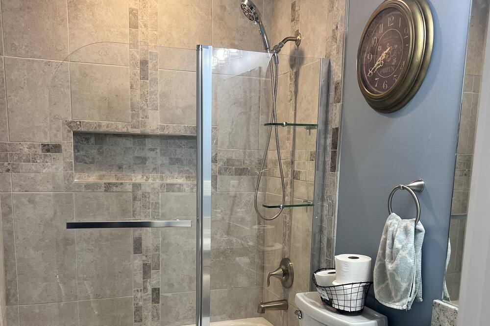 Photo of Bathroom in Waverly