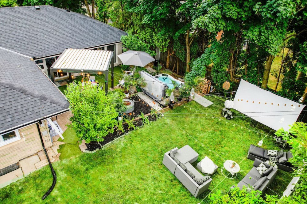 Photo of Outdoor in Etobicoke
