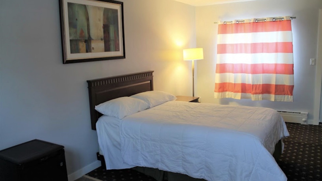 Photo of Bedroom in Sarnia
