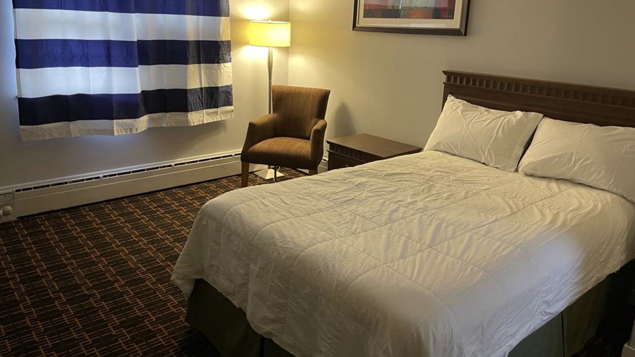 Photo of Bedroom in Sarnia