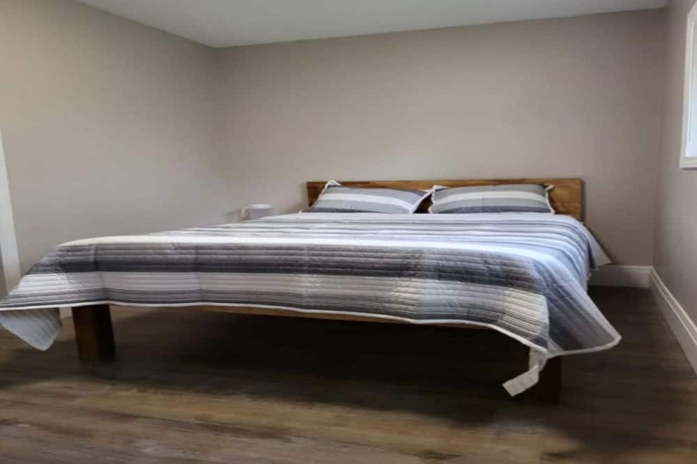 Photo of Bedroom in Washago