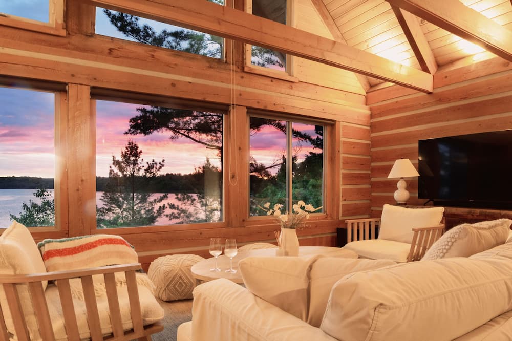 Photo of Livingroom in Seguin