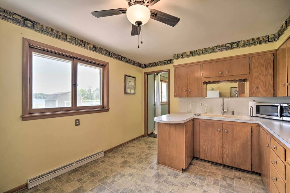 Photo of Kitchen in Lindstrom