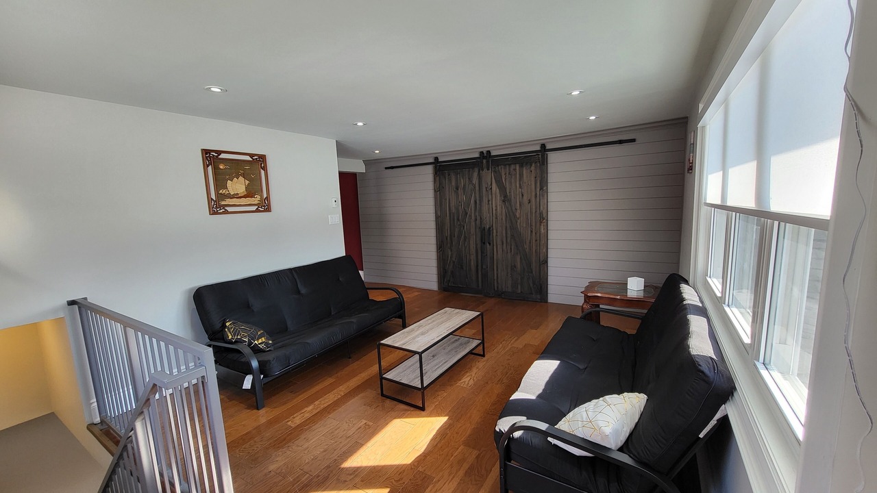 Photo of Livingroom in Victoria Road