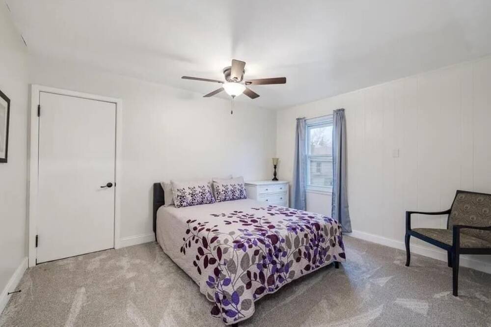 Photo of Bedroom in Saint Paul Park