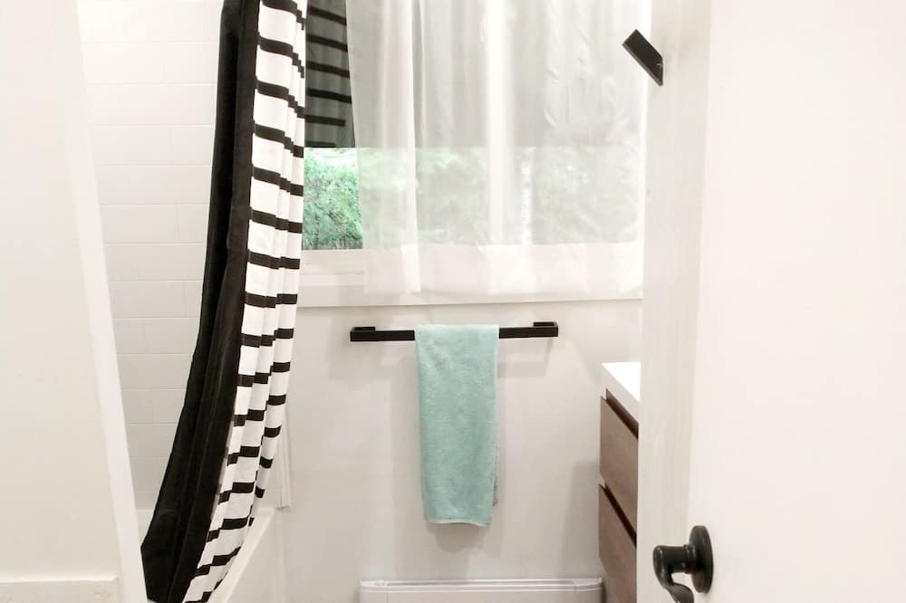 Photo of Bathroom in Sauble Beach