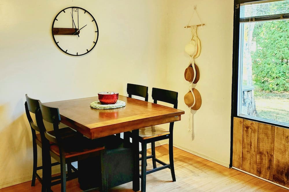 Photo of Livingroom in Sauble Beach