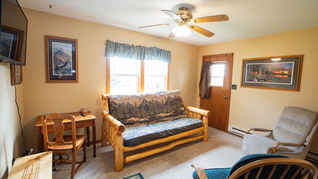 Photo of Livingroom in Walker