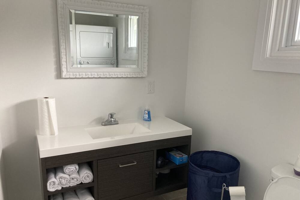 Photo of Bathroom in Belleville