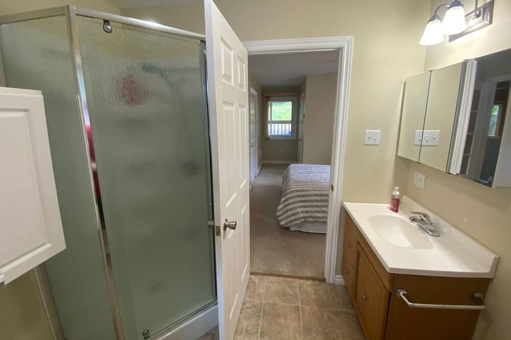 Photo of Bathroom in Whitewater Region