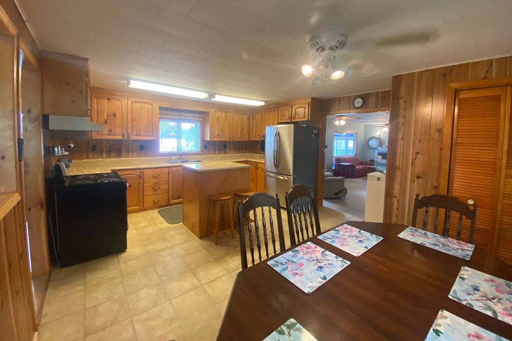 Photo of Kitchen in Whitewater Region