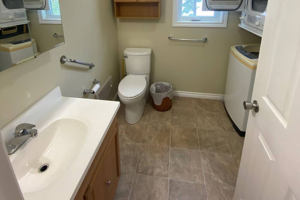 Photo of Bathroom in Whitewater Region