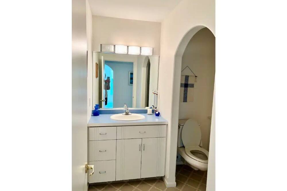 Photo of Bathroom in New York Mills