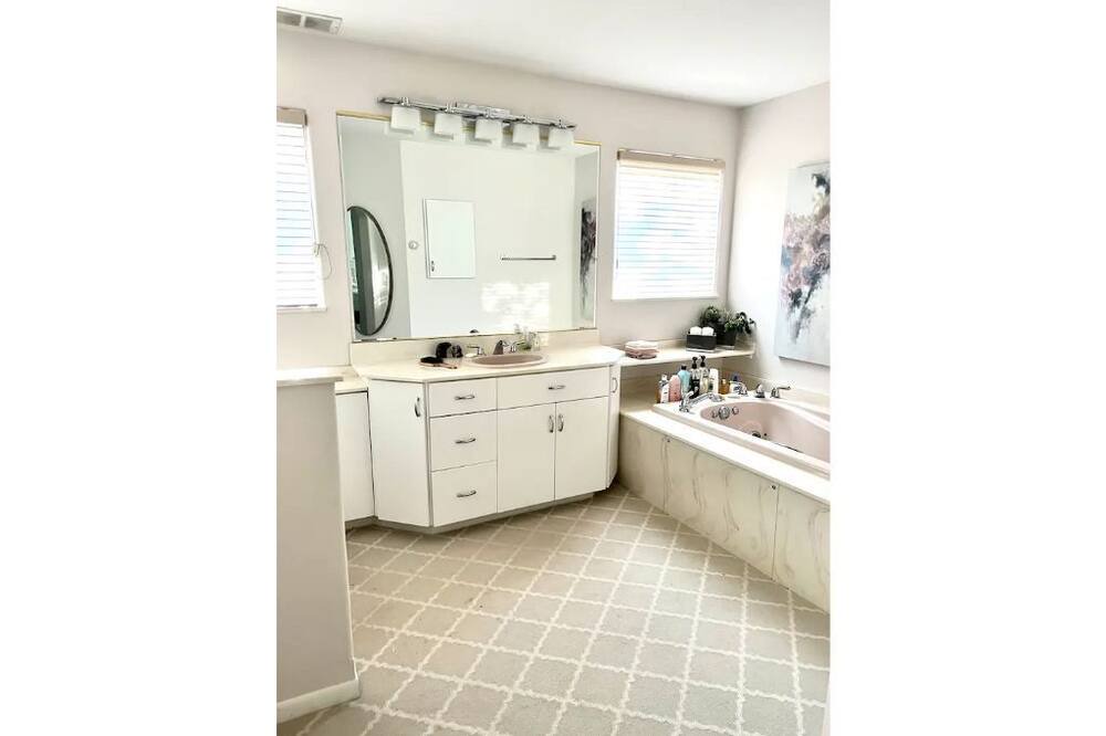 Photo of Bedroom in New York Mills