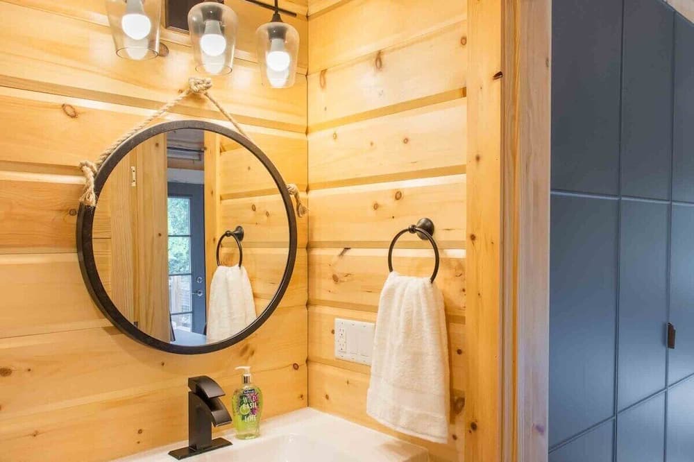 Photo of Bathroom in Northern Bruce Peninsula