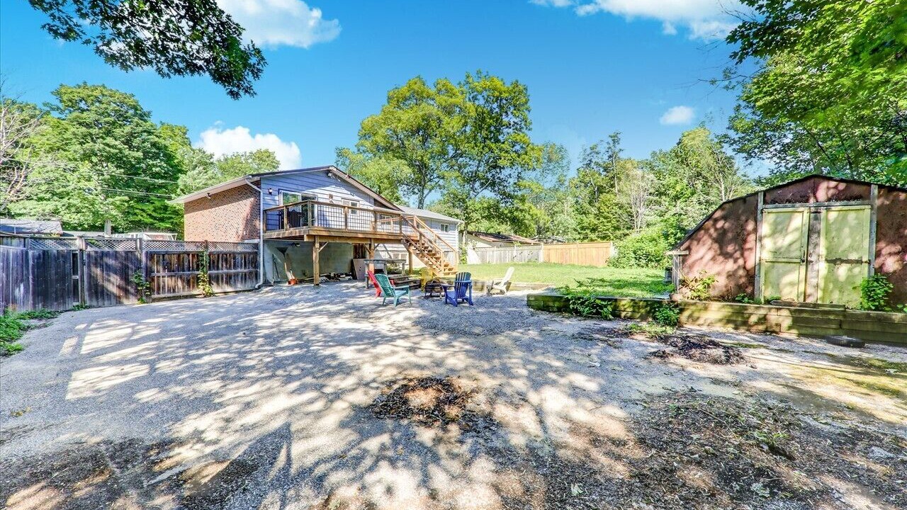 Photo of Outdoor in Tiny