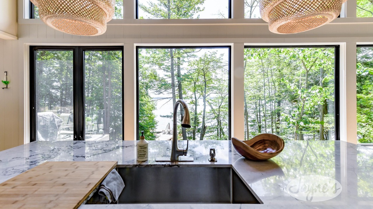 Photo of Kitchen in Muskoka Lakes