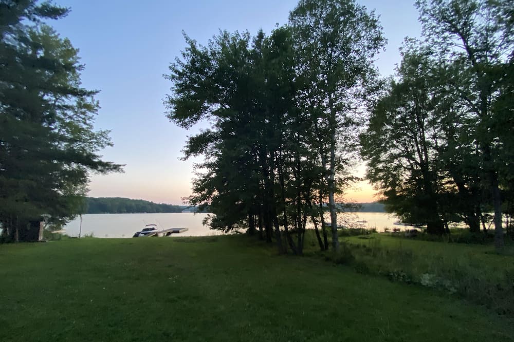 Photo of Outdoor in Haliburton