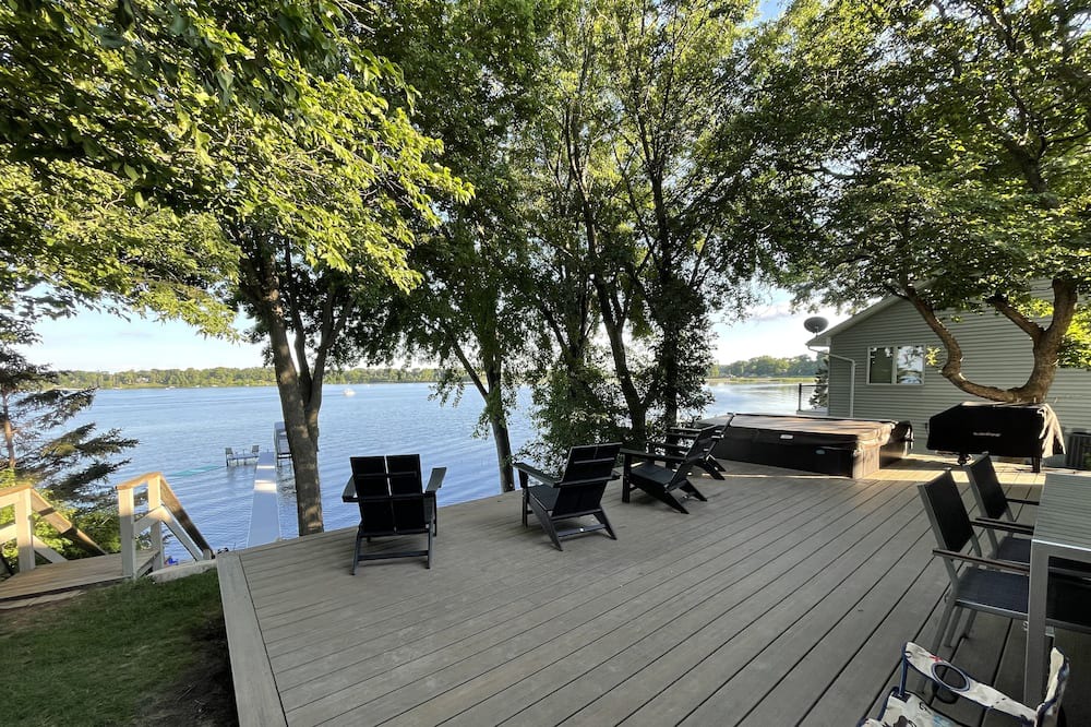 Photo of Others in Maple Lake