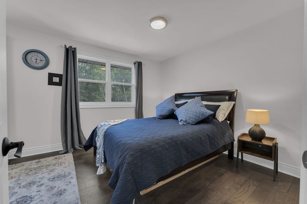 Photo of Bedroom in Scugog