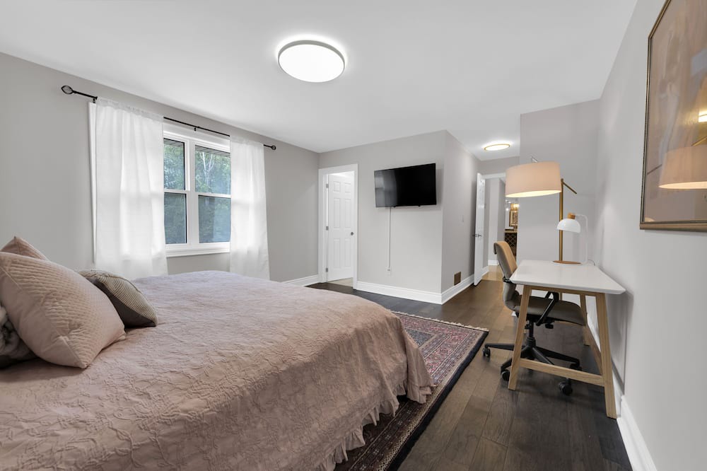 Photo of Bedroom in Scugog