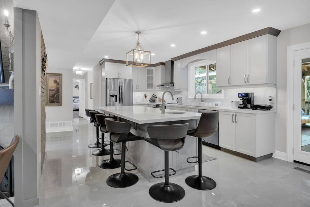 Photo of Kitchen in Scugog