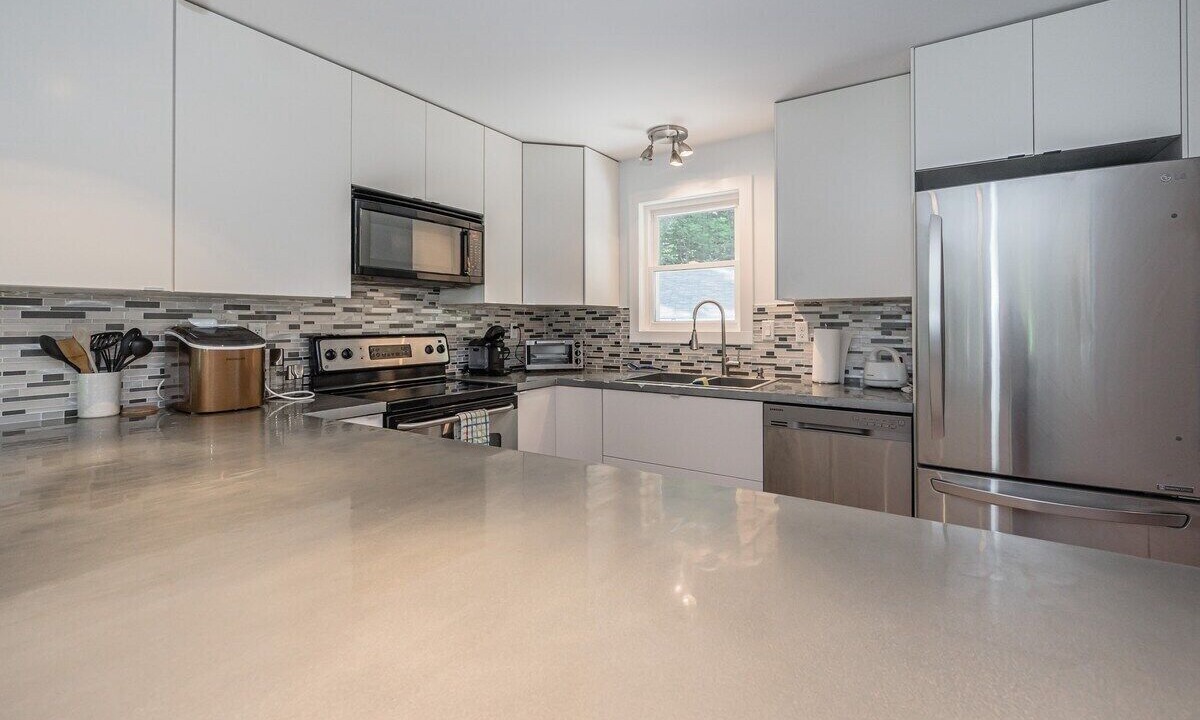 Photo of Kitchen in South Bruce Peninsula