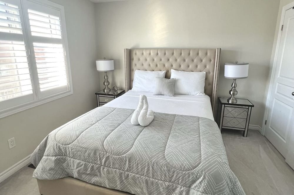 Photo of Bedroom in Winona