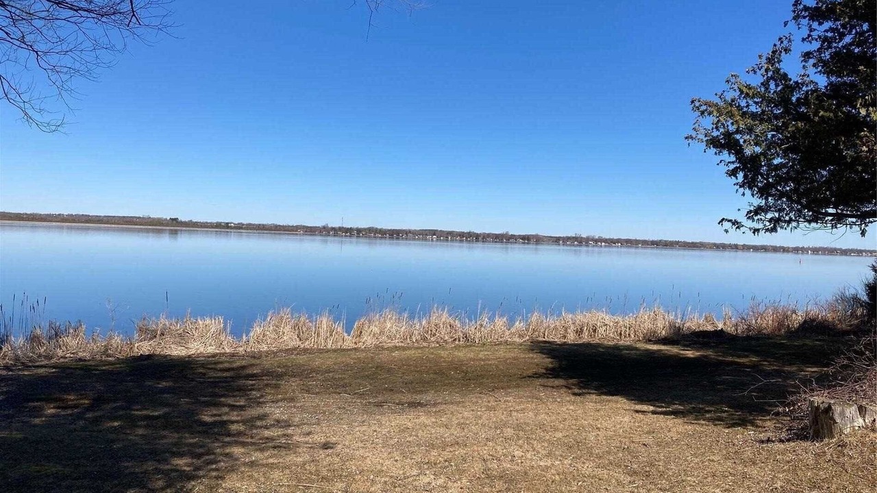 Photo of Others in Lindsay