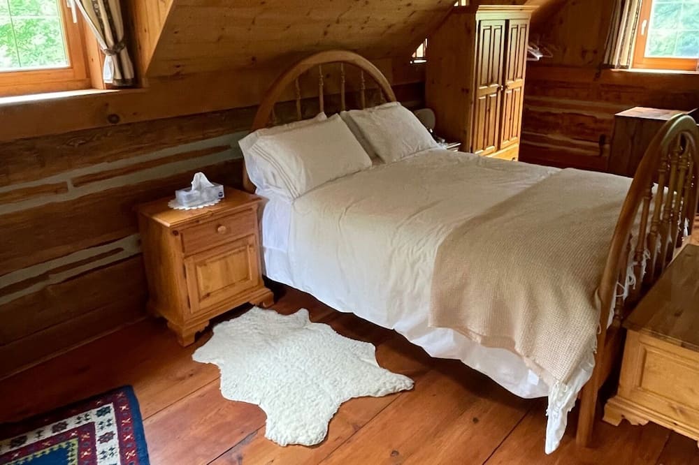 Photo of Bedroom in Caledon
