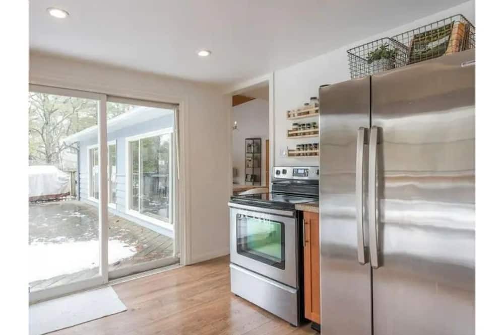 Photo of Bedroom in Selwyn