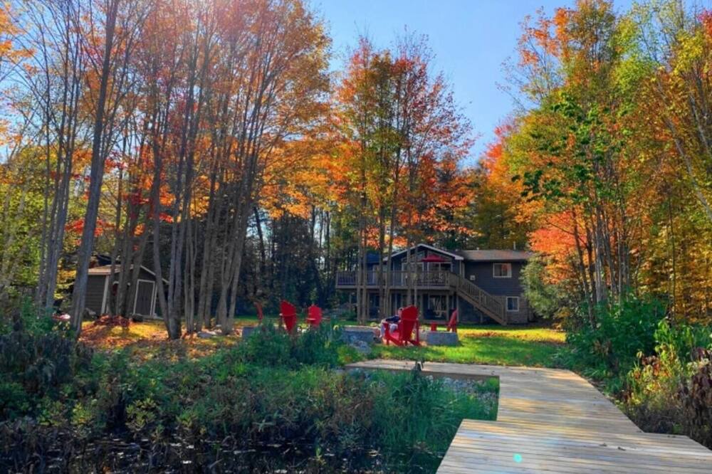 Photo of Outdoor in Marmora and Lake