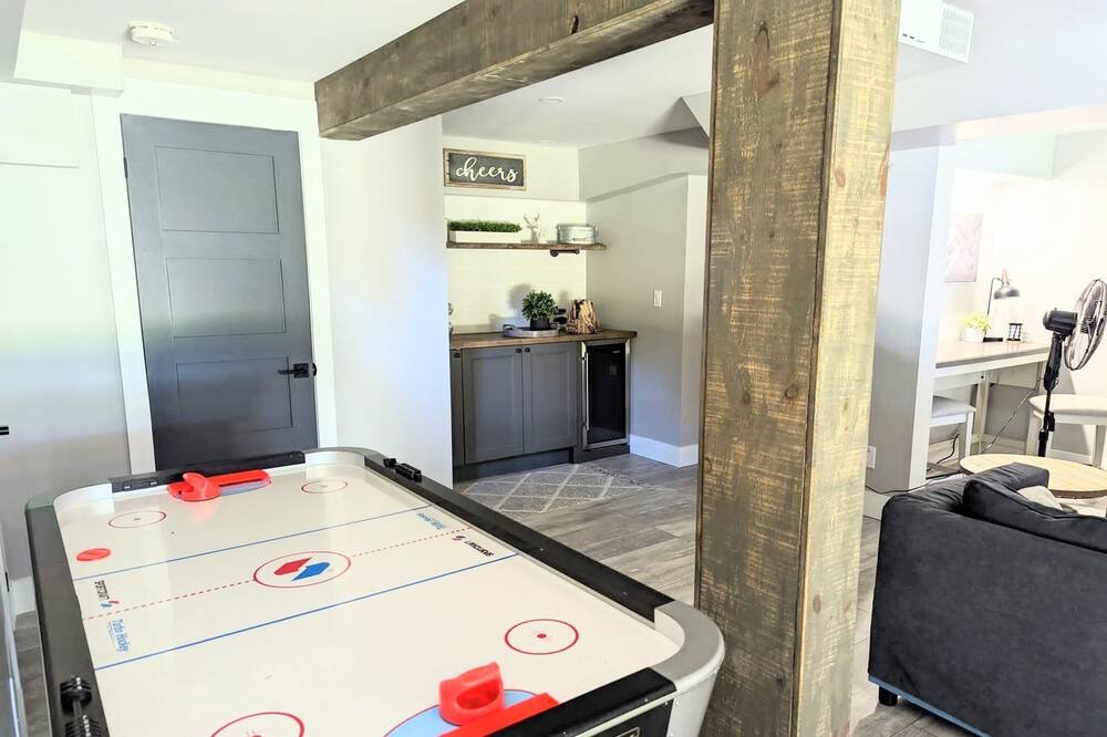 Photo of Bedroom in Marmora and Lake