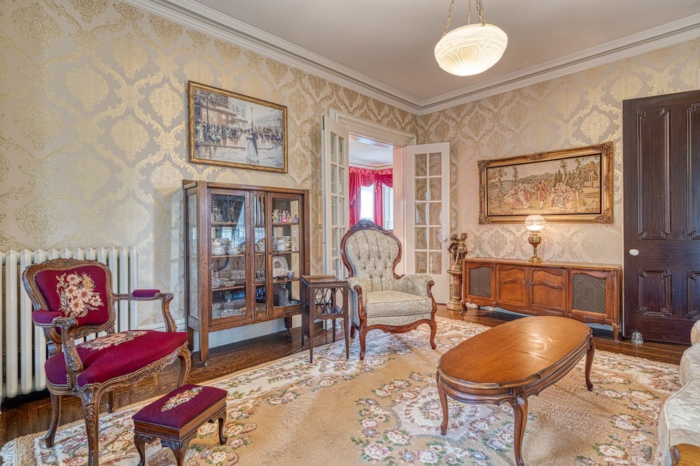 Photo of Livingroom in Simcoe