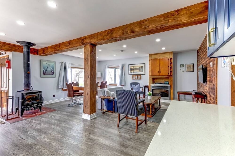 Photo of Livingroom in Hastings