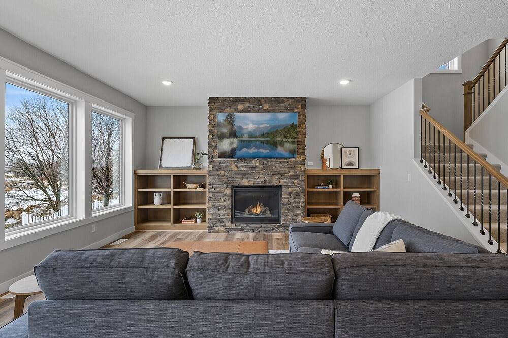Photo of Livingroom in Albertville