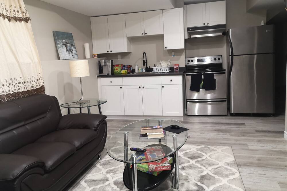 Photo of Livingroom in Hagersville