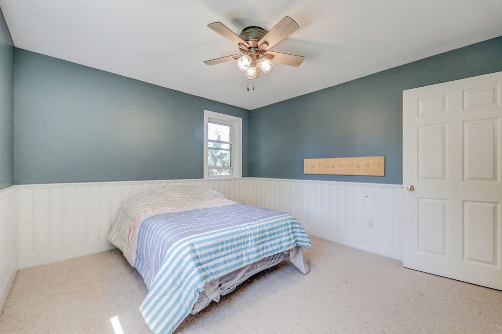 Photo of Bedroom in Rosedale