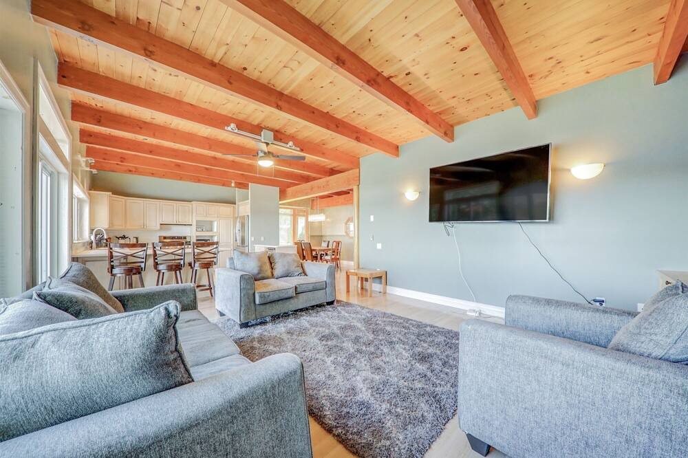 Photo of Livingroom in Rosedale