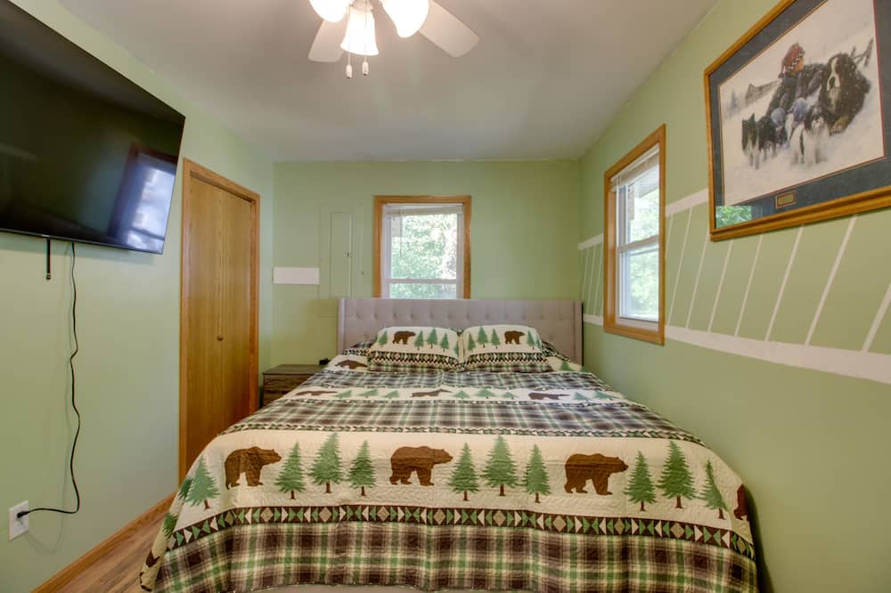 Photo of Bedroom in Watab