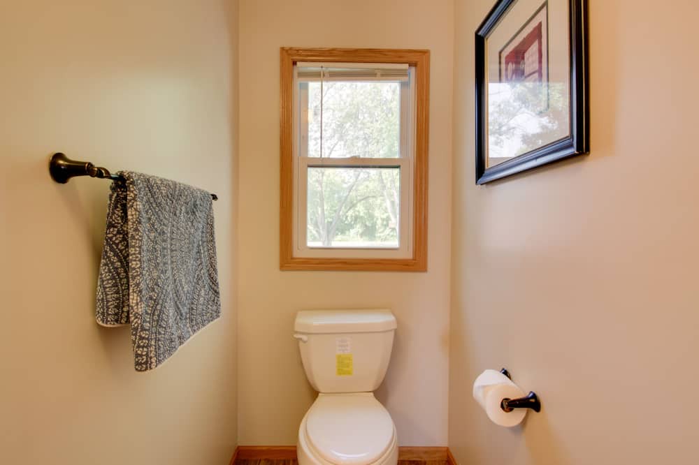 Photo of Bathroom in Watab