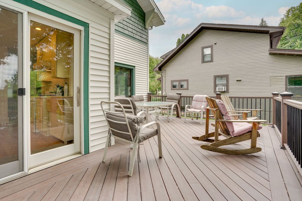Photo of Outdoor in Lindstrom