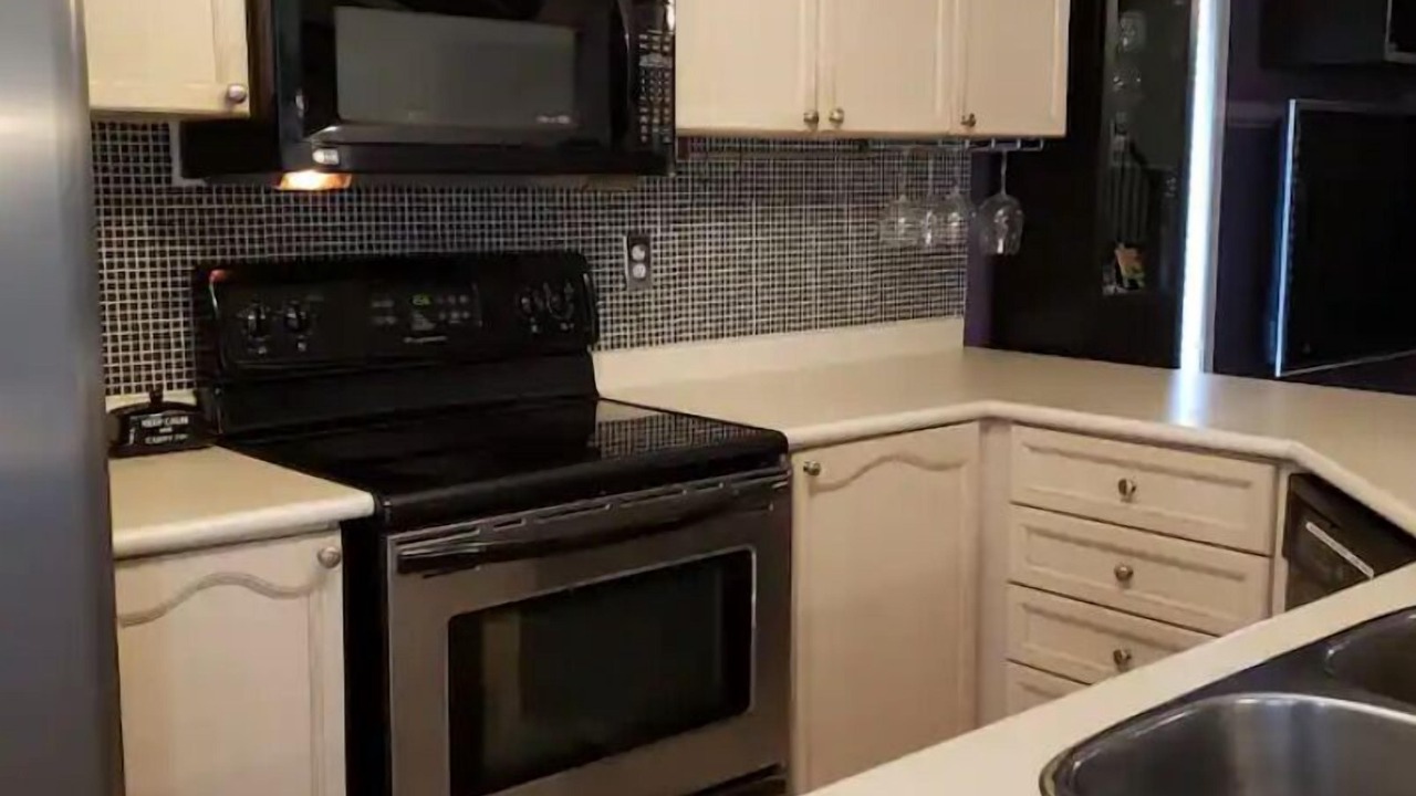 Photo of Kitchen in Meadowvale Village