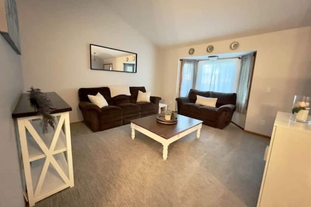 Photo of Livingroom in Andover