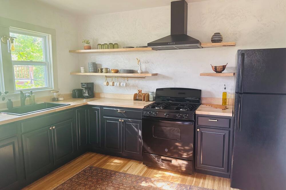 Photo of Kitchen in Lakeside - Lester Park