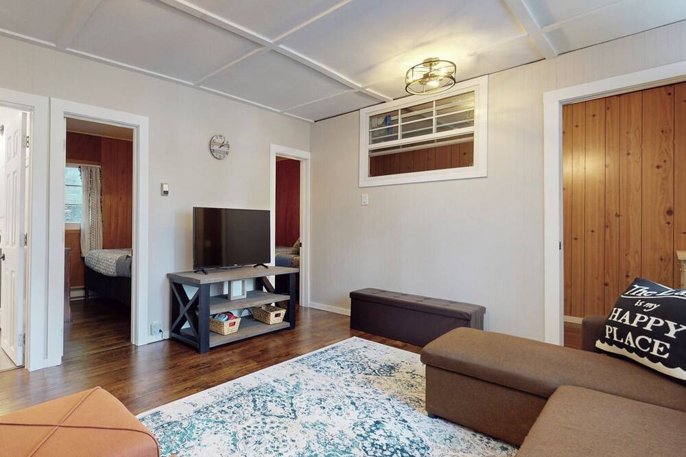 Photo of Livingroom in Roseneath