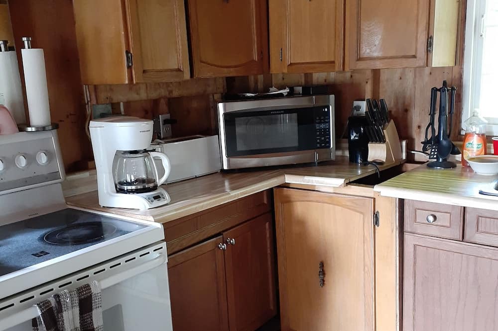 Photo of Kitchen in Otonabee-South Monaghan