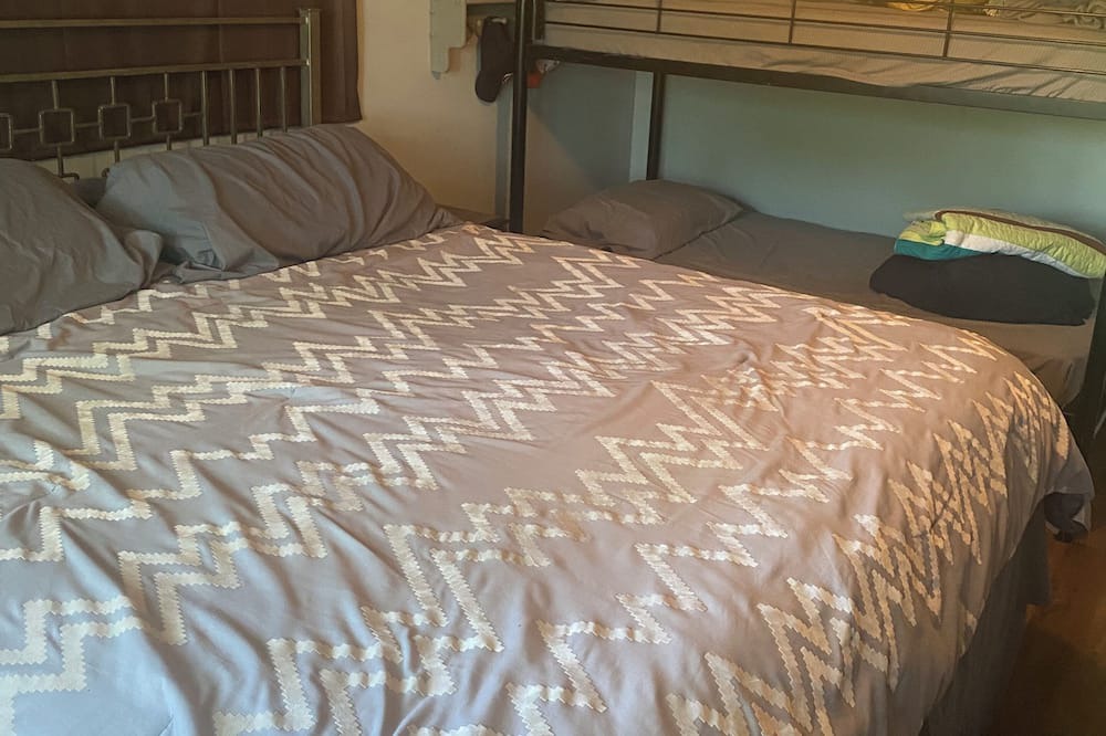 Photo of Bedroom in Pine Brook